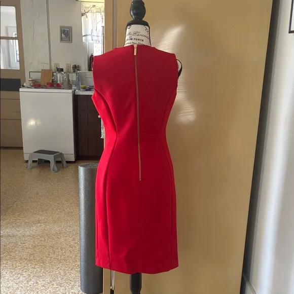 Calvin Klein Red Sleeveless Midi Sheath Dress - Picture 4 of 7